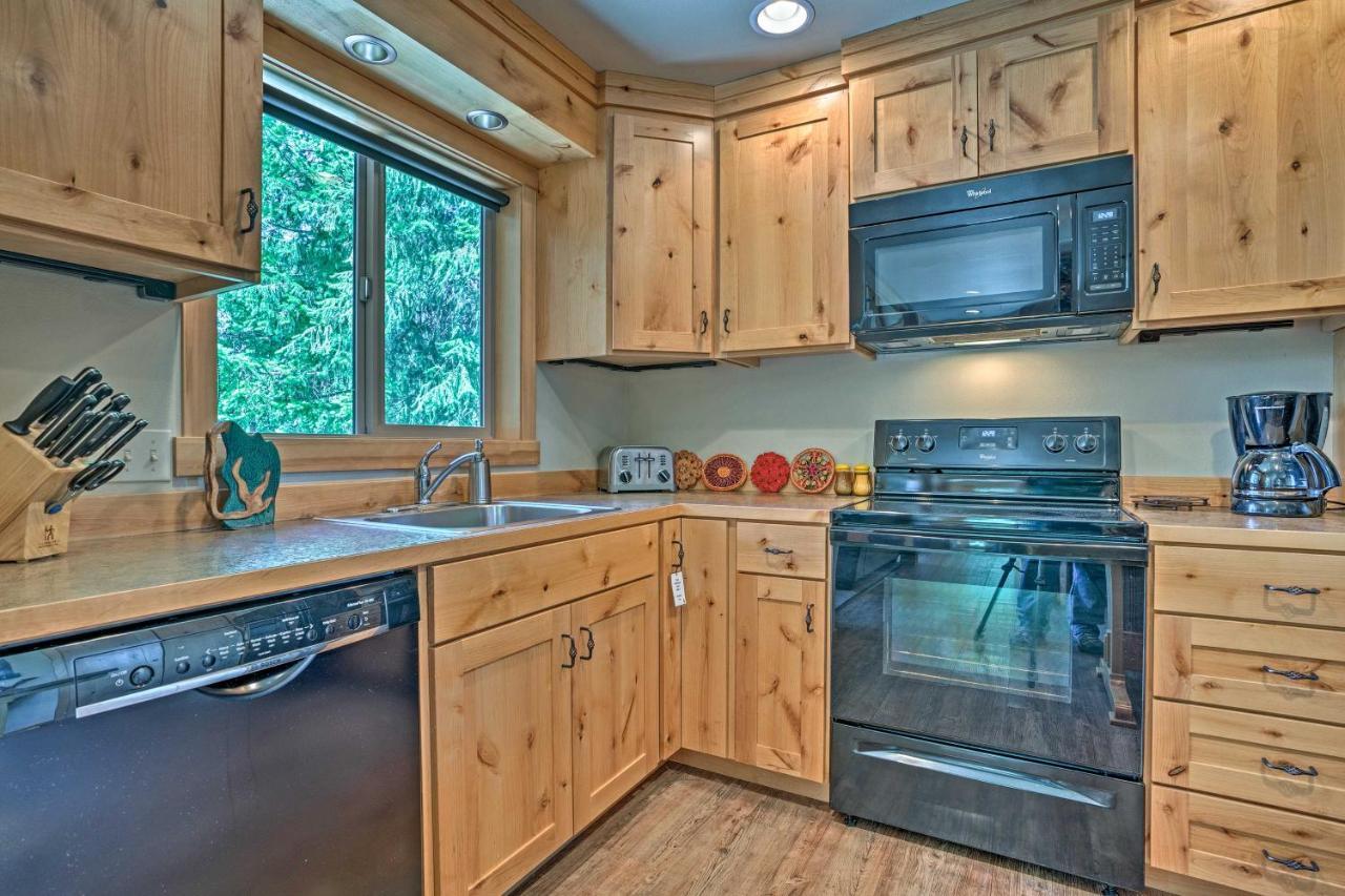 Private Leavenworth Cabin With Mtn Views And Fire Pit 外观 照片